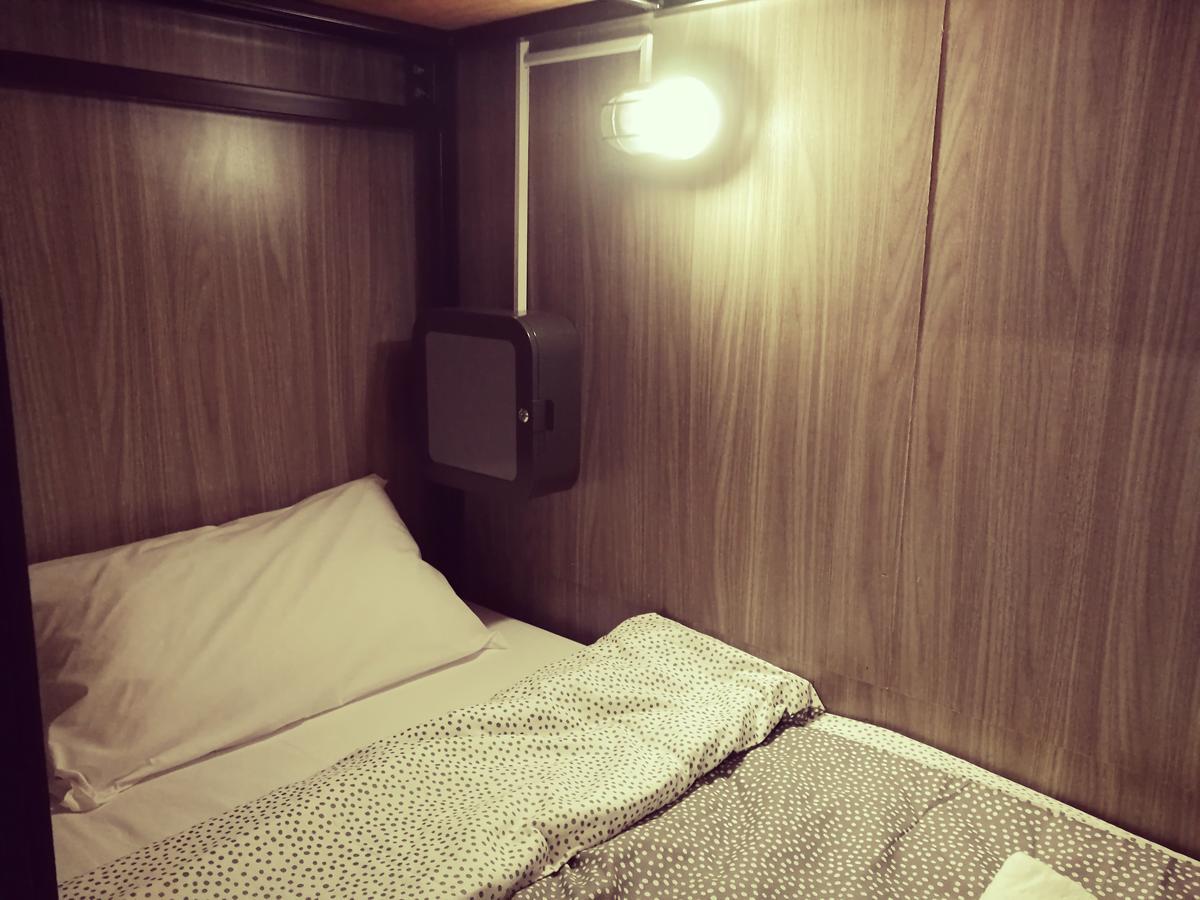 The Hubitat Hostel Ban Khlong Nang Li Екстериор снимка