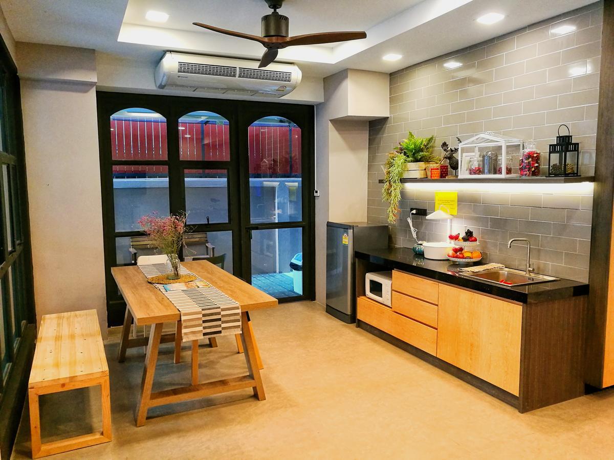 The Hubitat Hostel Ban Khlong Nang Li Екстериор снимка